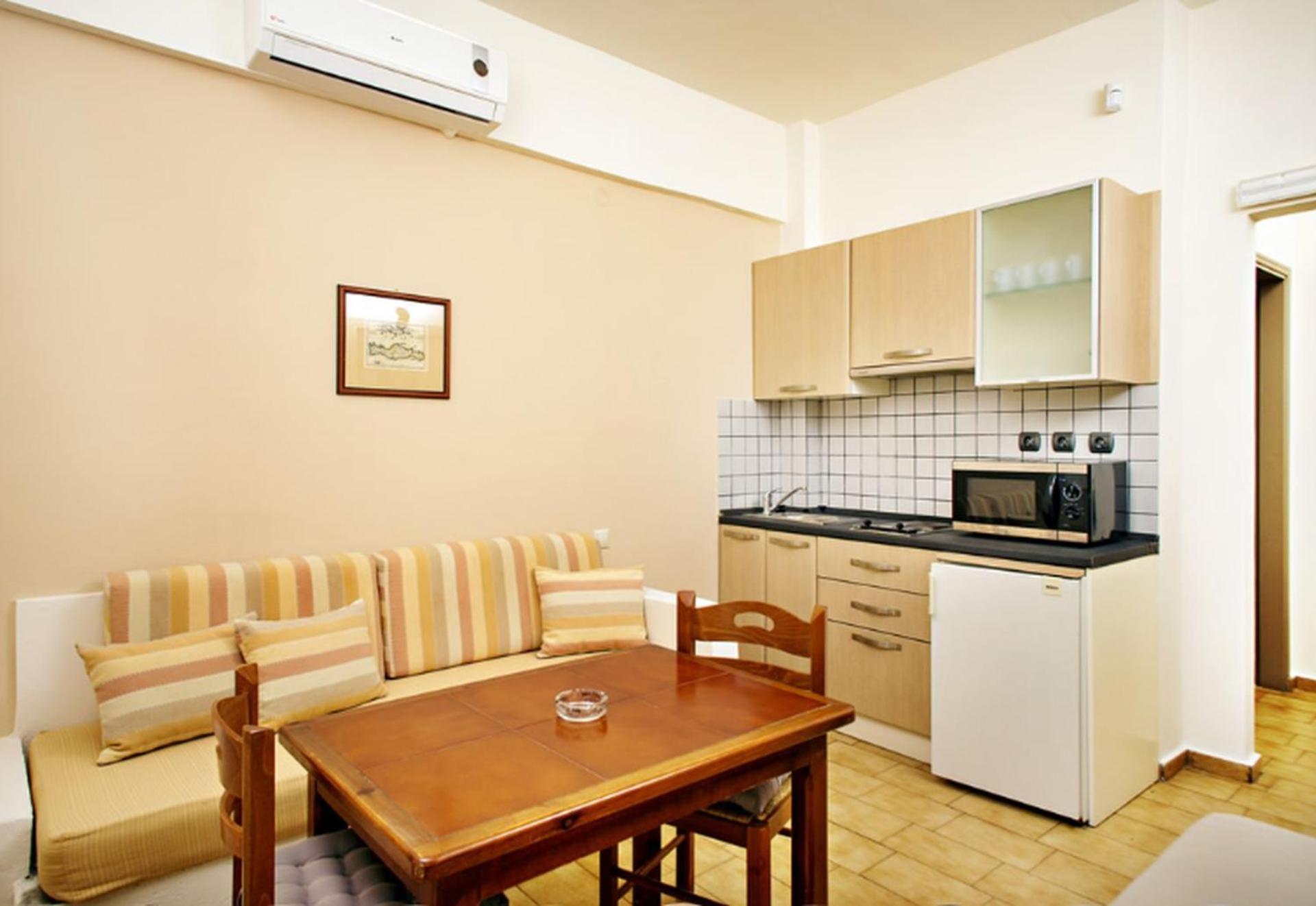 Lili Apartments,Oasis 2,5 Km From Hania Center Parigoria Екстериор снимка