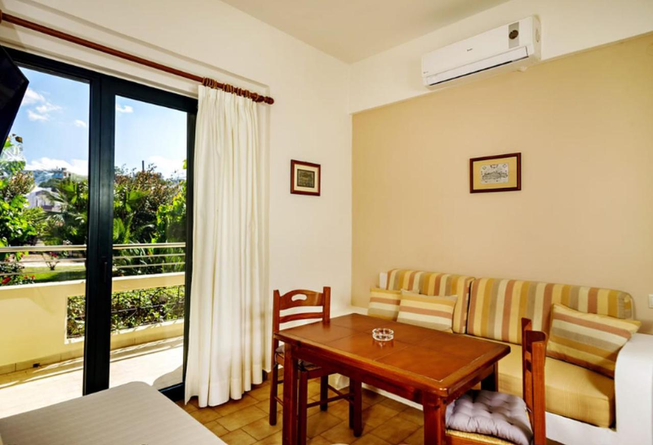 Lili Apartments,Oasis 2,5 Km From Hania Center Parigoria Екстериор снимка